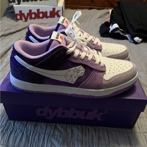 Dybbuk Lucky 7 Custom Dice Shoe Purple/White